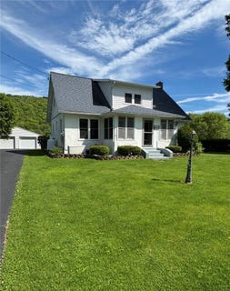 /international/us/2227-e-river-road-nichols-ny-110108363481/