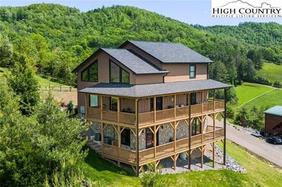 /international/us/527-cedar-trail-fleetwood-nc-110098527742/