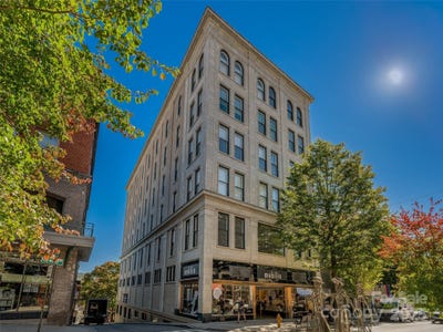 /international/us/84-w-walnut-street-asheville-nc-110103013016/