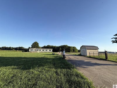 /international/us/1397-watts-rd-trenton-ky-110108551705/