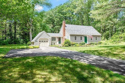 /international/us/26-acton-rd-westford-ma-110100425231/