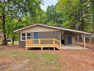 /international/us/1265-w-court-street-piggott-ar-110120119547/