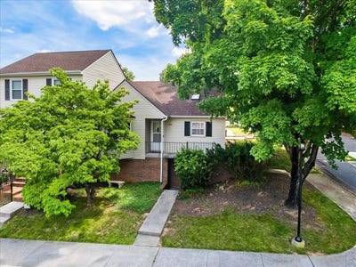 /international/us/6644-sagefield-avenue-radford-va-110108714871/