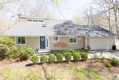 /international/us/7-mitchel-terrace-essex-ct-110107726152/