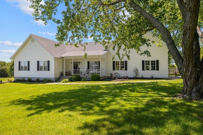 /international/us/4322-s-94th-road-bolivar-mo-110107963021/