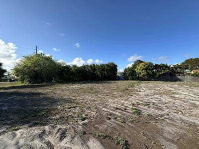 /international/us/731-sw-3rd-avenue-boynton-beach-fl-110107348402/