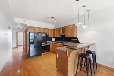 /international/us/15-e-minnesota-street-saint-joseph-mn-110107820830/
