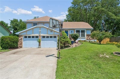 /international/us/1813-place-liberte-drive-liberty-mo-110109141566/