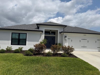 /international/us/2655-cleveland-place-middleton-fl-110107932238/