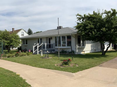 /international/us/500-croix-negaunee-mi-110101092312/