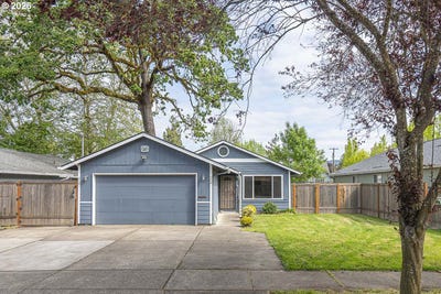 /international/us/209-e-north-st-newberg-or-110107956552/