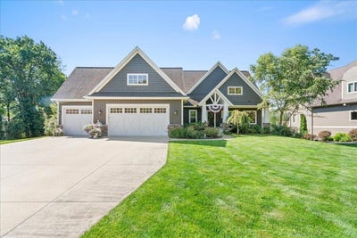/international/us/12355-bayview-drive-wayland-mi-110119755213/