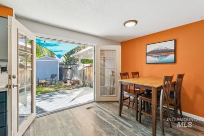 /international/us/1887-e-boise-ave-boise-id-110108196220/