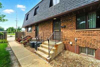 /international/us/3620-se-mt-vernon-road-cedar-rapids-ia-110101153695/