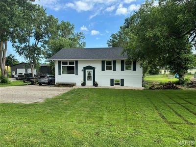 /international/us/108-bartley-lane-fulton-mo-110109035171/