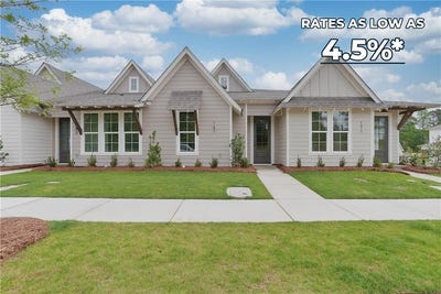 /international/us/167-summer-street-opelika-al-110106036033/
