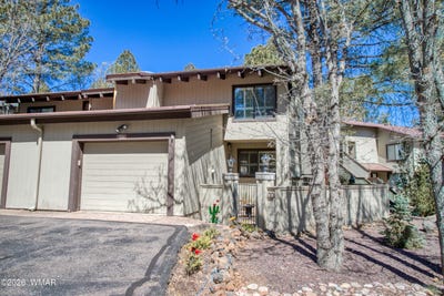 /international/us/3744-crown-dancer-drive-pinetop-az-110107701402/