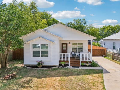 /international/us/1804-hill-st-bastrop-tx-110101448463/?lang=es