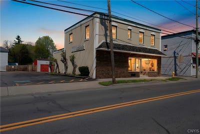 /international/us/35-columbus-street-auburn-ny-110107662891/