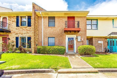 /international/us/207-north-french-quarter-drive-houma-la-110093255264/