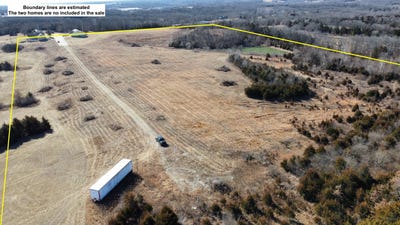 /international/us/001-e-happy-sac-road-saint-clair-mo-110090437769/