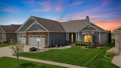 /international/us/405-denton-drive-savoy-il-110107340601/