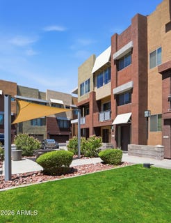 /international/us/6605-n-93rd-avenue-glendale-az-110119765125/