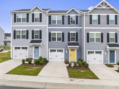 /international/us/1105-pale-moss-drive-durham-nc-110119541677/