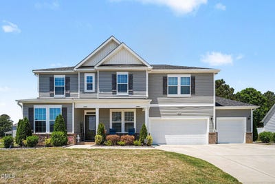 /international/us/17-barton-bay-lane-clayton-nc-110108226449/