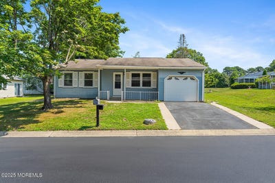 /international/us/15-apple-lane-whiting-nj-110101341729/