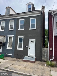 /international/us/511-w-philadelphia-street-york-pa-110108604271/