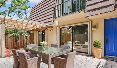 /international/us/121-1st-lane-palm-beach-gardens-fl-110108584783/
