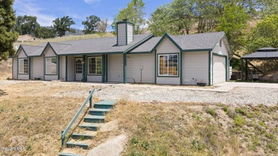 /international/us/23500-lakeview-drive-tehachapi-ca-110108578305/