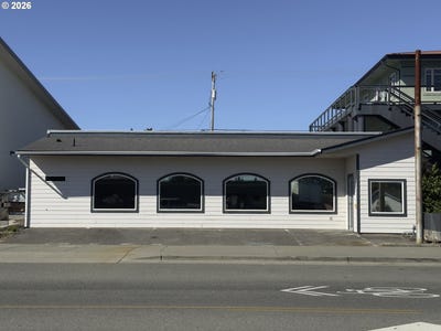 /international/us/608-railroad-st-brookings-or-110120551227/