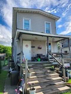 /international/us/163-barlow-street-canastota-ny-110108918700/