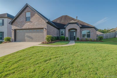 /international/us/9266-crescent-lodge-circle-pike-road-al-110110304551/
