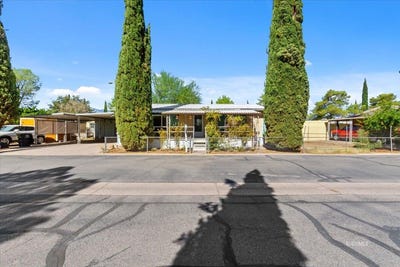 /international/us/3201-e-us-hwy-70-safford-az-110110139456/