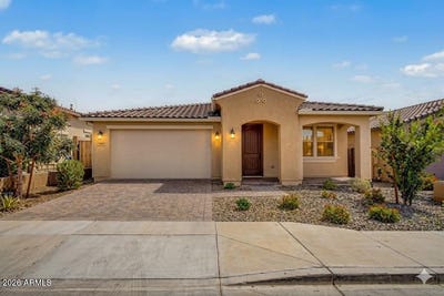 /international/us/4421-w-palace-station-road-phoenix-az-110108142790/