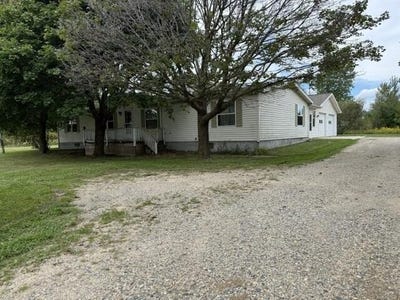/international/us/8738-edgar-road-lakeview-mi-110110267874/