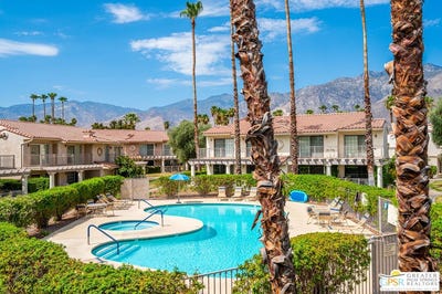 /international/us/2701-e-mesquite-ave-palm-springs-ca-110120464721/