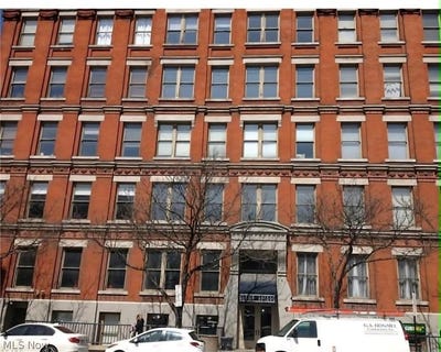 /international/us/408-w-saint-clair-avenue-cleveland-oh-110107830973/
