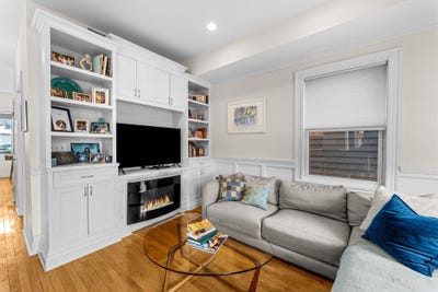 /international/us/16-emerson-st-1-boston-ma-110110253697/