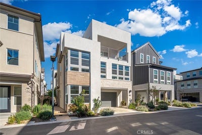 /international/us/120-parkland-alley-lake-forest-ca-110104923130/