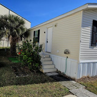 /international/us/6-n-loafing-street-hypoluxo-fl-110096831998/