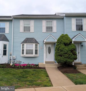 /international/us/552-applewood-ct-upper-chichester-pa-110107857467/