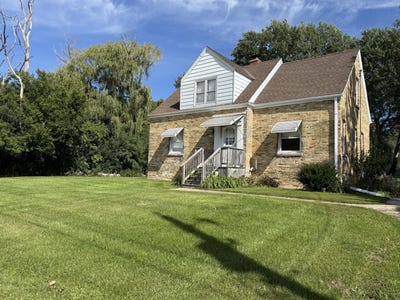 /international/us/2786-s-moorland-rd-new-berlin-wi-110110364898/