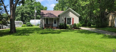 /international/us/1933-sw-high-ave-topeka-ks-110108579931/