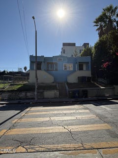 /international/us/1276-west-court-street-los-angeles-ca-110108662658/