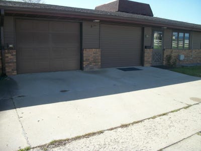 /international/us/1310-greta-st-cherokee-ia-110107867547/