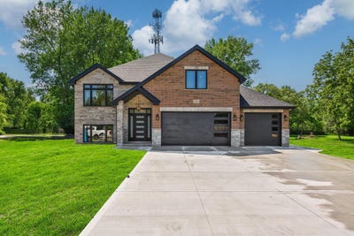/international/us/6556-w-85th-street-burbank-il-110120029156/